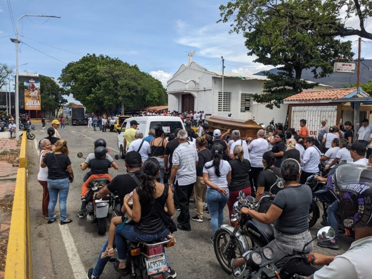 Último adiós a Marco Antonio