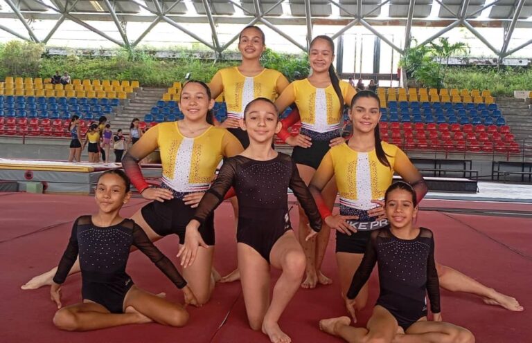 Club de Gimnasia Andinitas y Andinitos se preparan para Festival en Falcón