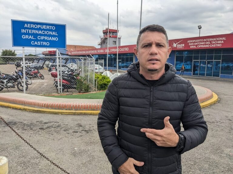 Prevén aumento significativo de viajeros por los aeropuertos de frontera