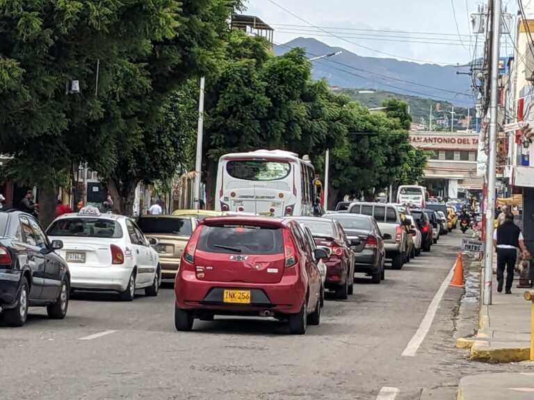 Lento el ingreso a Colombia