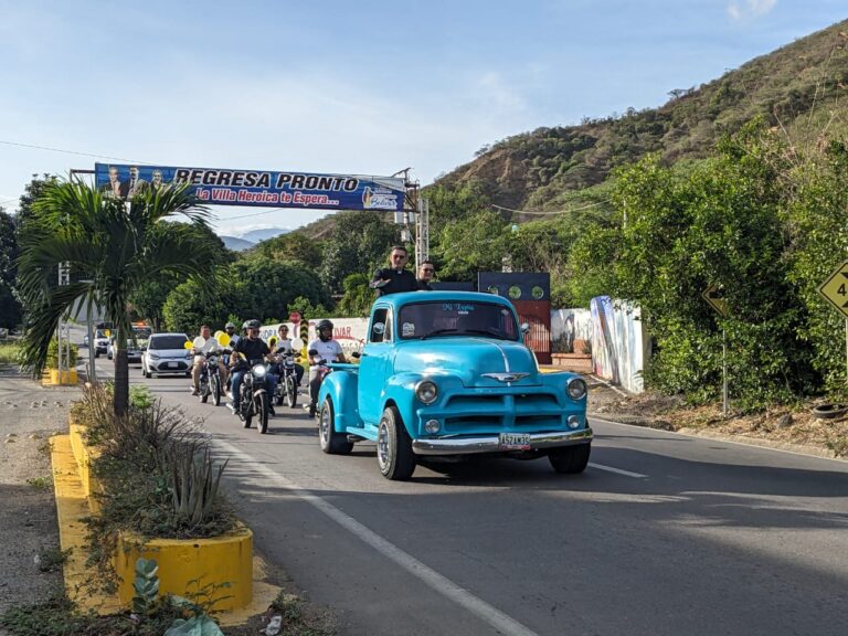 «Vengo a contagiarme del calor sabroso de San Antonio»