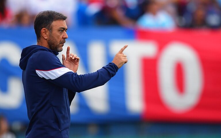 Recoba: “Me gusta el juego dinámico y agresivo”