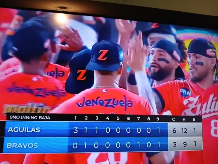 Águilas y Tigres luchan por el liderato Magallanes y La Guaira sotaneros
