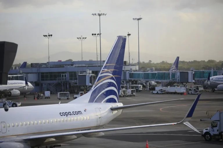 Copa Airlines extiende hasta el 15 de enero la suspensión de vuelos a Venezuela