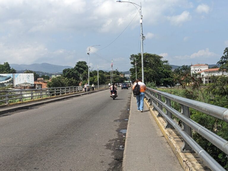 Fluido el tránsito binacional este 21Dic