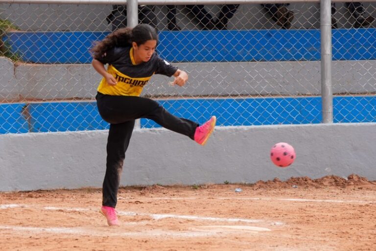 Táchira se alza con la medalla de bronce en kickingball en los Juegos Comunales