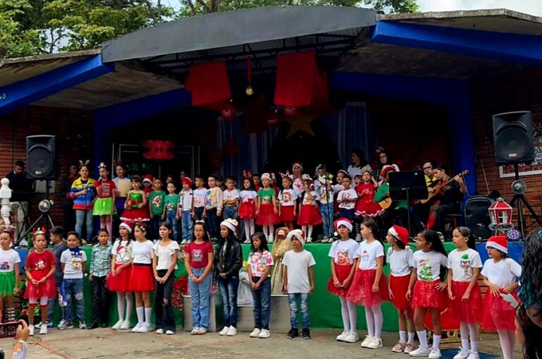 Escuela “Mérida” en el corazón de la educación