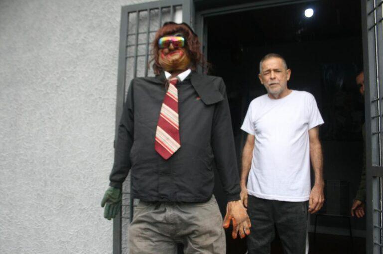 50 años de tradición para armar el Año Viejo