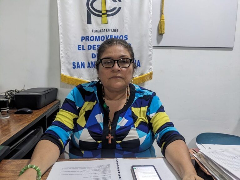 «Juramentación de junta ad hoc es ilegal y viola la autonomía de la Cámara de Comercio»