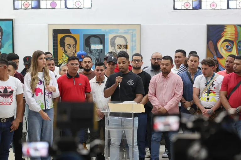 Venezolanos repatriados de El Salvador piden garantías para acudir a audiencia en EE.UU.