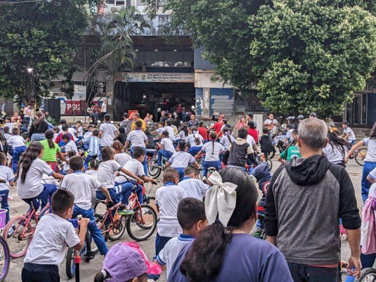 San Antonio también celebró la Mini Vuelta al Táchira en Bicicleta