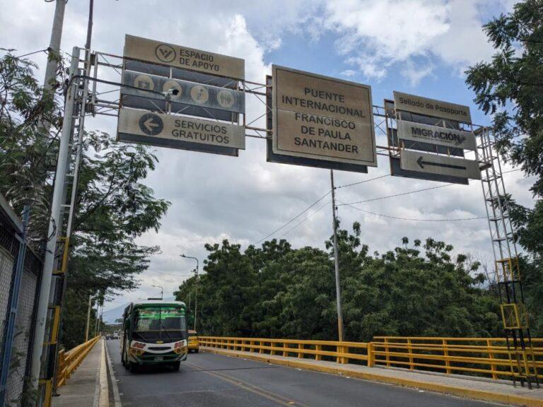 Garantizarán el transporte a niños venezolanos en el regreso a clases en Cúcuta