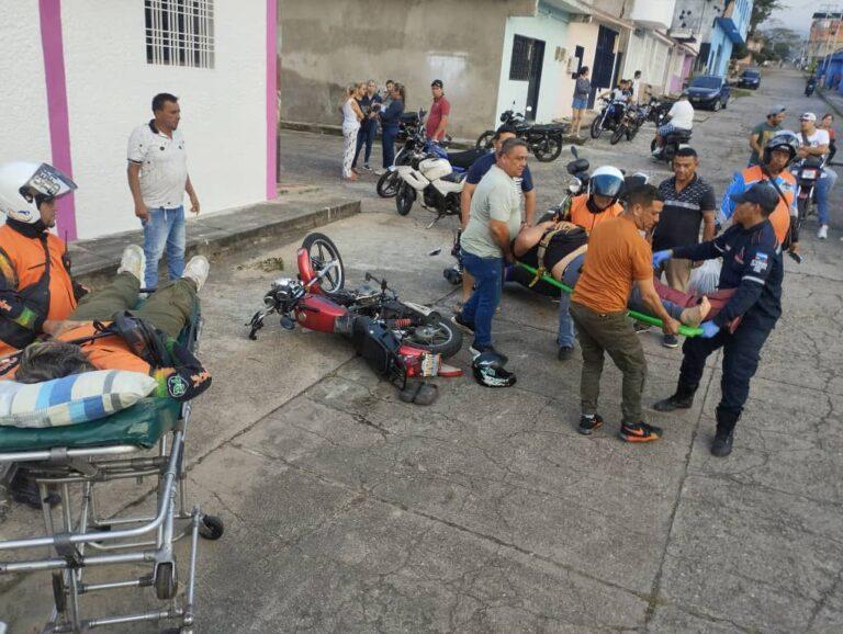 Dos lesionados tras colisión de motos en San Judas Tadeo en el municipio Ayacucho