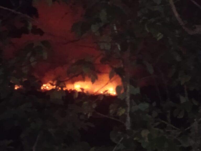 Reportan incendio en el vertedero de Ureña