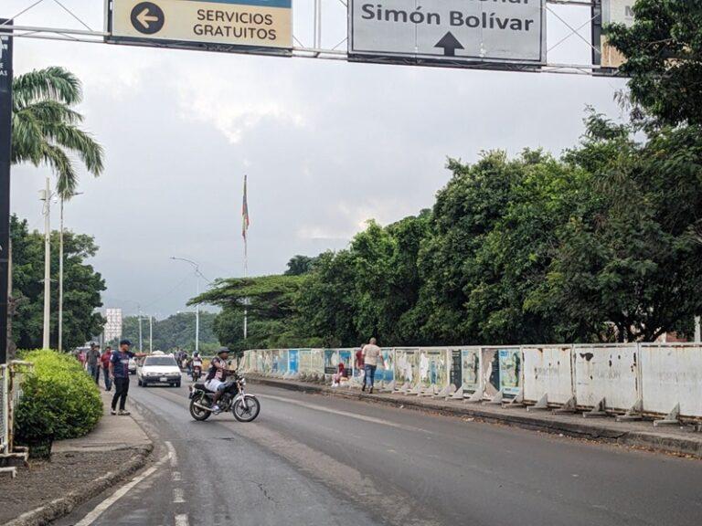 Miércoles lluvioso y movido en frontera
