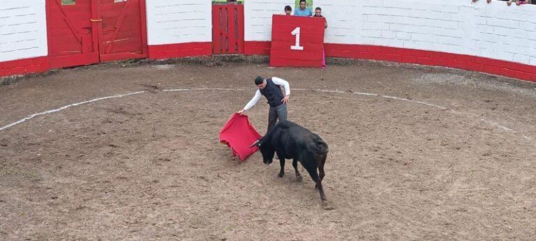 Plaza de toros Alejandro Campos “Campitos” recupera su esplendor con la clase de Antonio Suárez