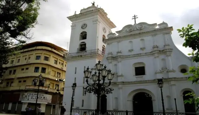 Iglesia de Caracas niega "extorsión" a familias tras denuncias de hija de Edmundo González