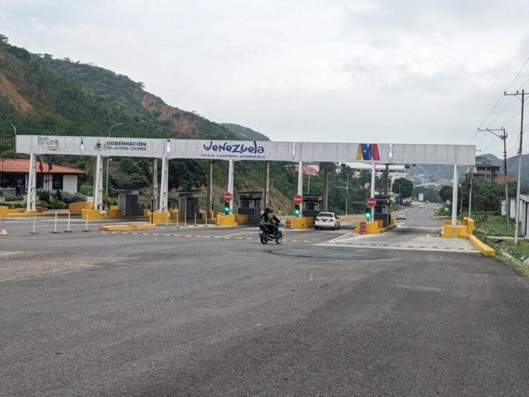 Fluida la circulación en Peracal y paso libre en el peaje