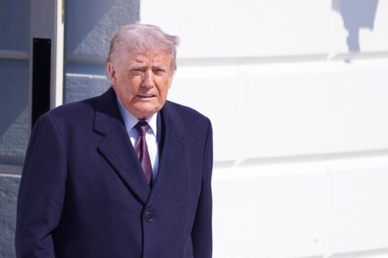 Trump descarta disculparse con el Papa porque “dijo cosas que están mal”