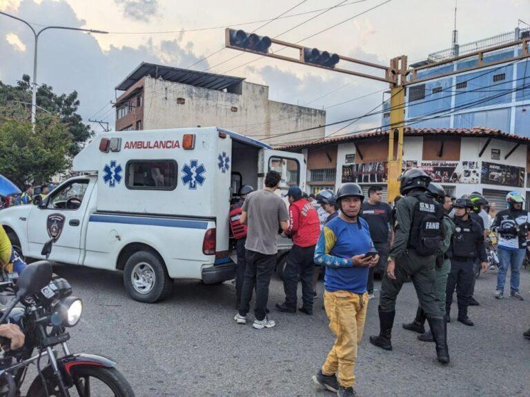 Dos lesionados en segundo accidente en la misma esquina en San Antonio
