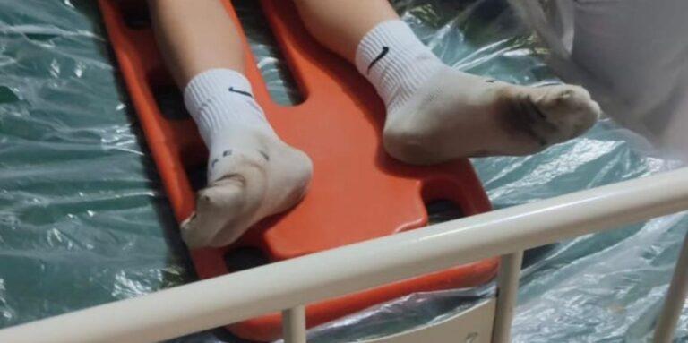 Protección Civil auxilió a menor que colisionó con su bicicleta contra transporte en Las Mesas