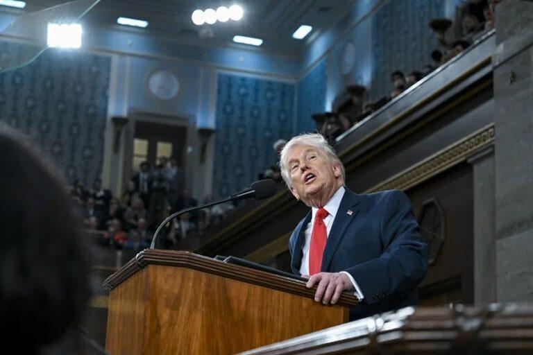 Trump destaca la llegada a EE.UU. de 80 millones de barriles de crudo de Venezuela