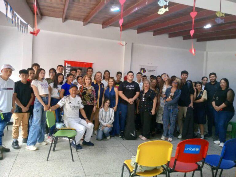 Educación, vocación y comunidad: Fórmula del Proyecto Kairós para transformar vidas