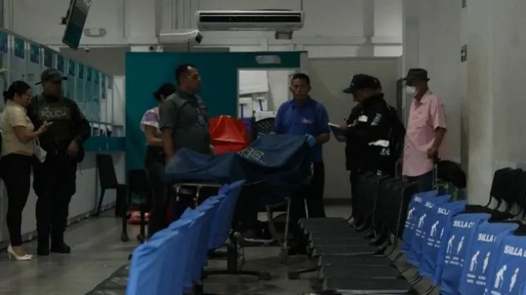 Nueva EPS y Droguería Cafam lamentaron el hecho y enviaron sus condolencias a los familiares de la usuaria que falleció ayer