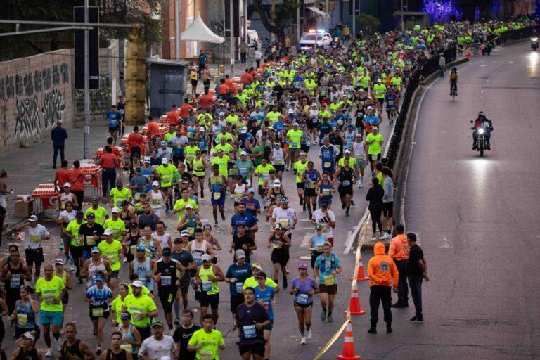 Jorge Castelblanco y Silivia Ortiz ganaron Maratón de Caracas