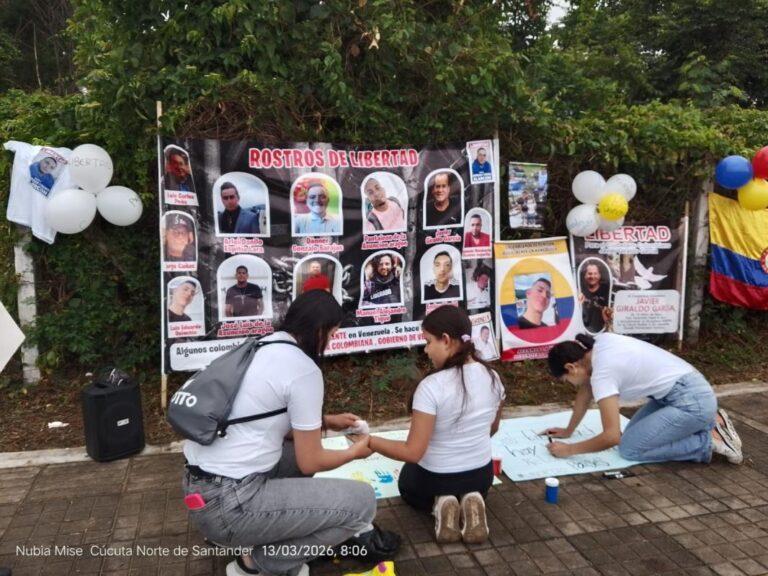 Protestan en el Atanasio Girardot para exigir liberación de colombianos
