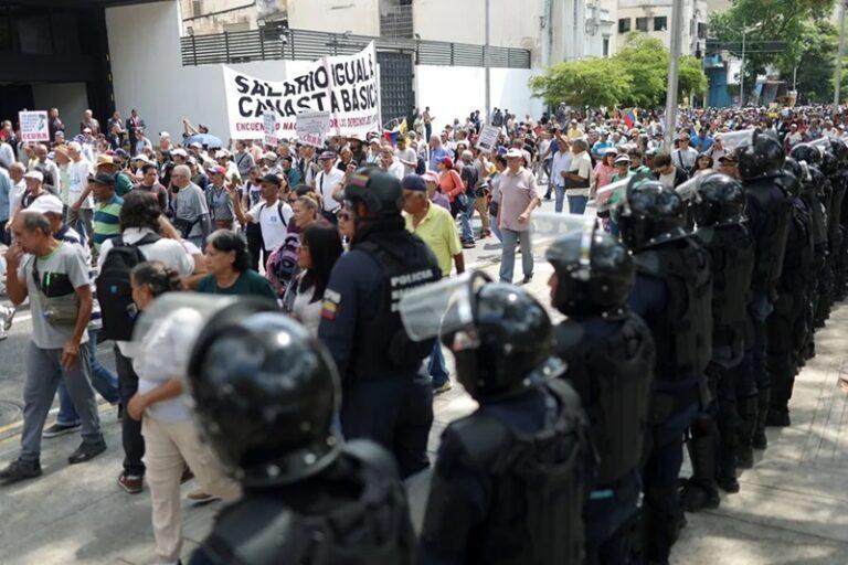 Los sindicalistas retoman las calles de Venezuela por mejoras salariales