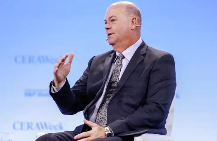 Venezuela debe reestructurar su sistema fiscal para atraer inversiones, advierte CEO de ConocoPhillips