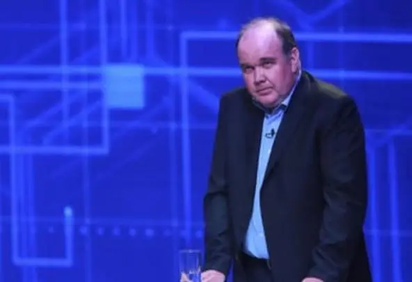 Perú: Candidato ultraconservador propone expulsar a migrantes venezolanos irregulares como medida de seguridad