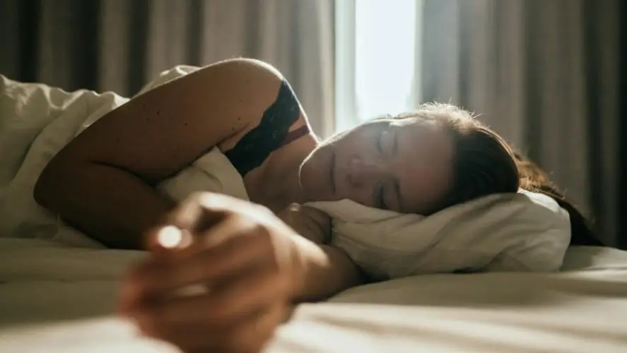 Que se te caigan los dientes o que te olvides de un examen... los expertos revelan qué significan las pesadillas más recurrentes