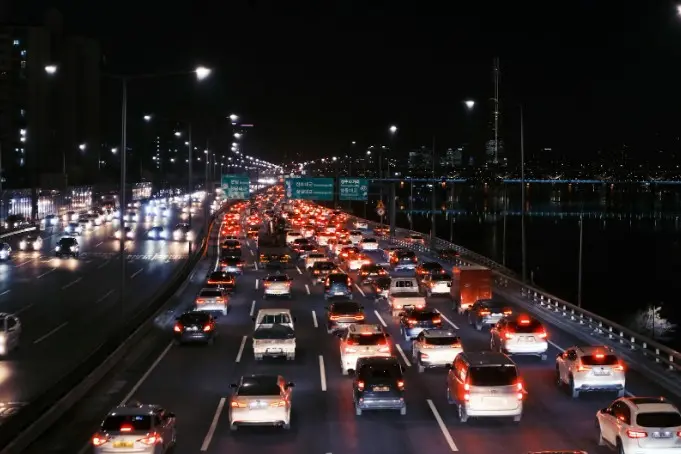 Análisis de Tráfico con IA para Ciudades Inteligentes