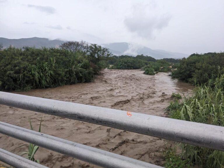 Fuerte crecida del río Táchira