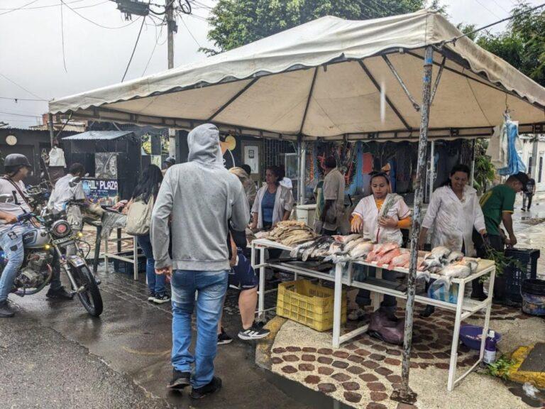 En frontera mantienen viva la tradición de consumir pescado en Semana Santa
