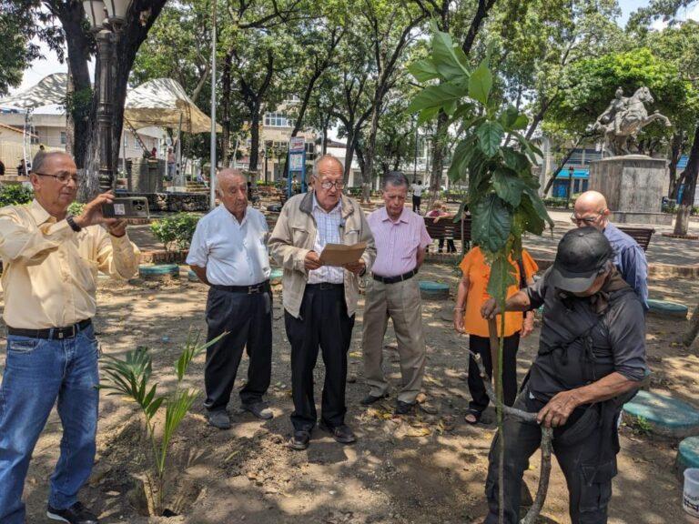 Conmemoran «Primer Grito de Independencia»