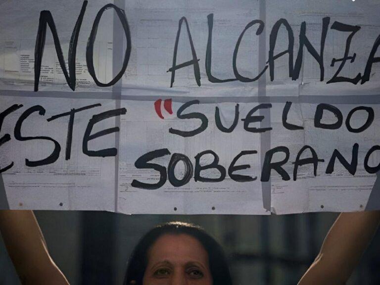 9 de cada 10 venezolanos considera insuficiente un aumento de salario mínimo a $200
