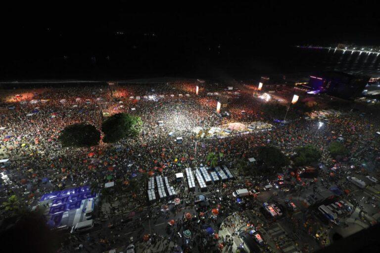 Shakira, la primera latina en hacer historia en Copacabana con dos millones de asistentes