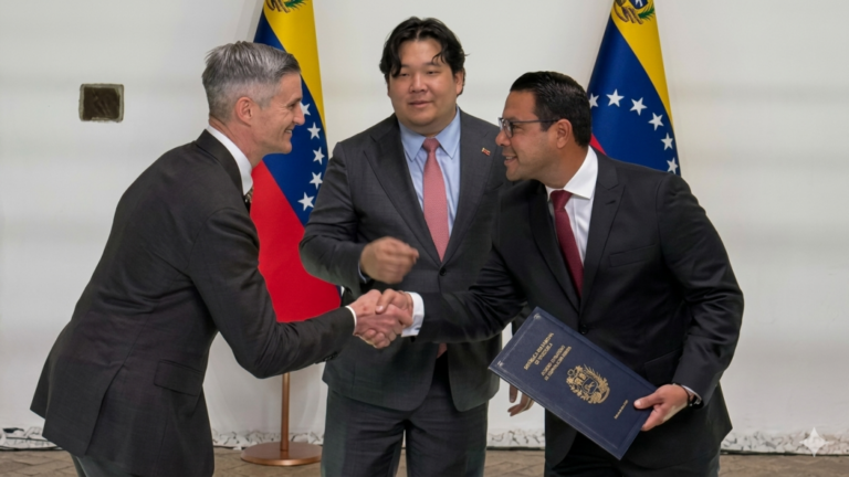 Venezuela firma su primer acuerdo minero con EE. UU. tras la captura de Maduro