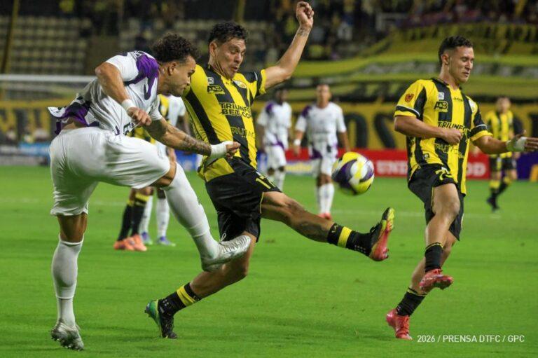 Juntos en el Templo por el liderato