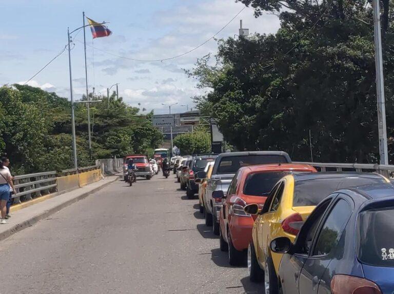 Así transcurre el tránsito binacional este 27M