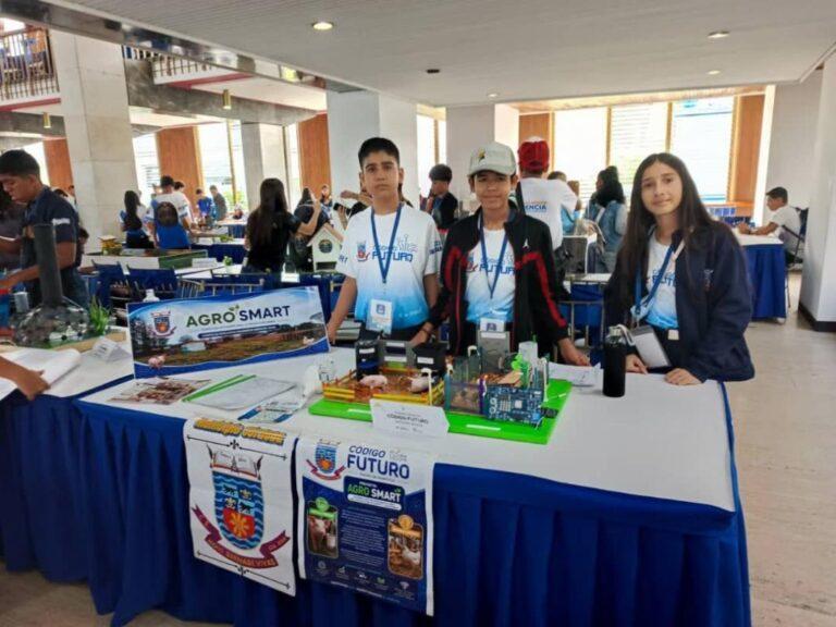 Semillero Científico del municipio Córdoba destaca en Caracas con proyecto “AgroSmart”