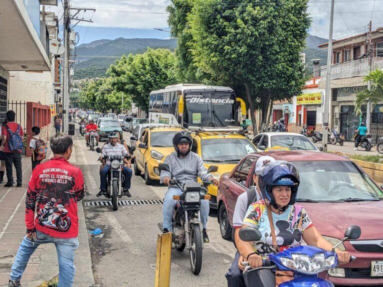 Congestionado ingreso a la frontera