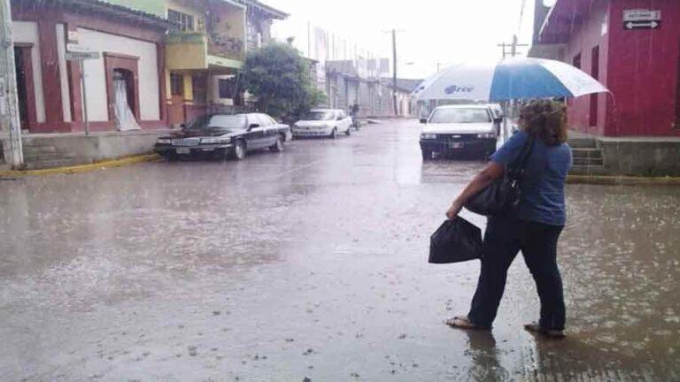 Se esperan lluvias variables en casi todo el país este domingo