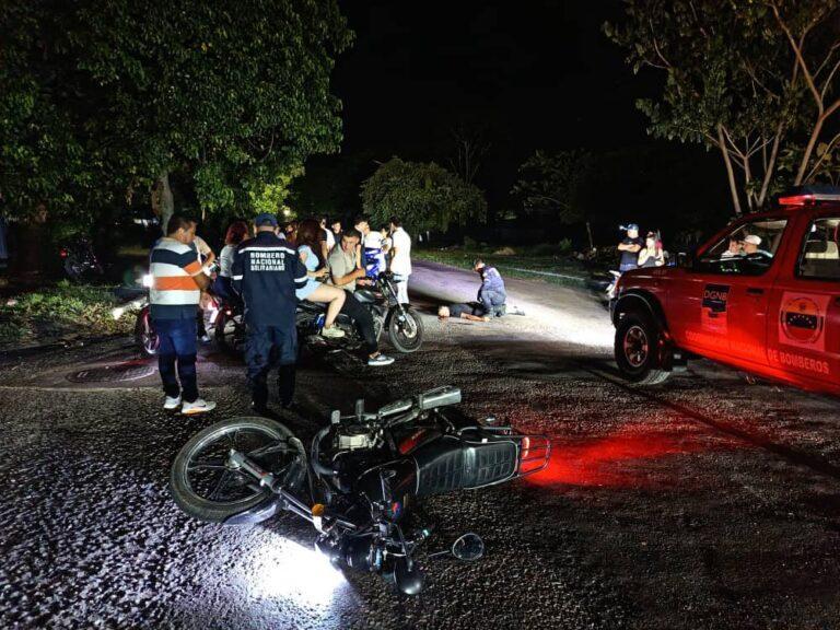 Muere motorizado al chocar con un cerdo en La Fría