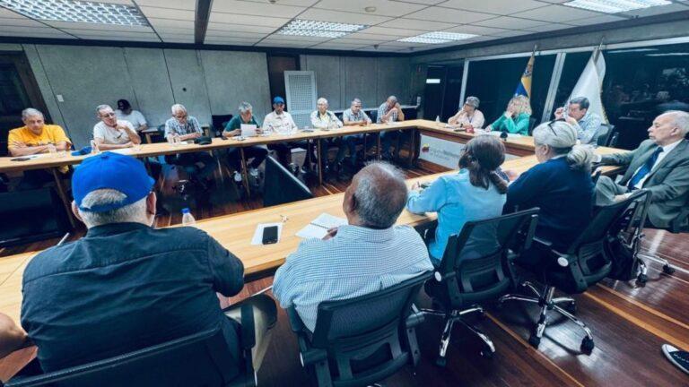 Ministerio de Educación Universitaria anuncia mesa de trabajo para atender demandas salariales