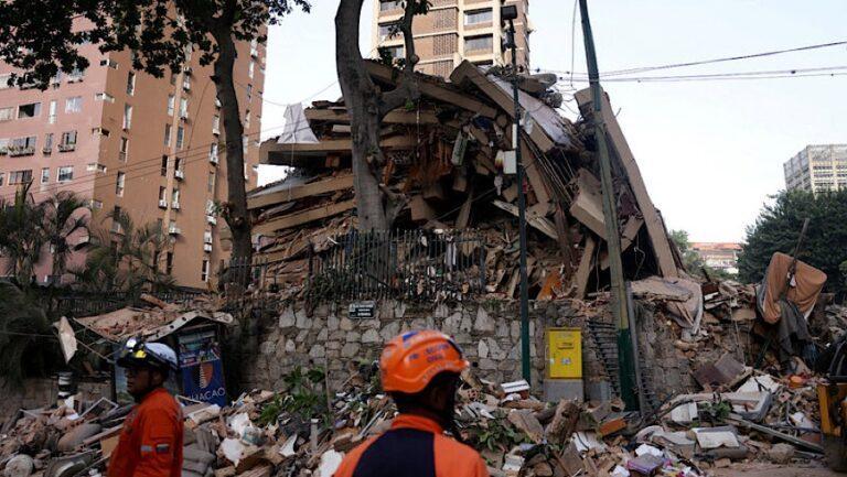 1.450 personas fallecidas por el doble terremoto