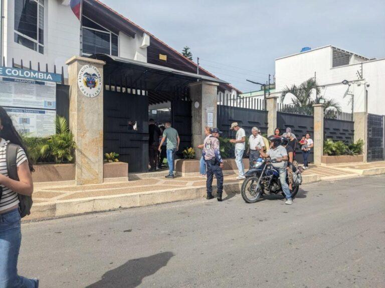 De la Espriella obtuvo el 82% de los votos en el consulado de frontera